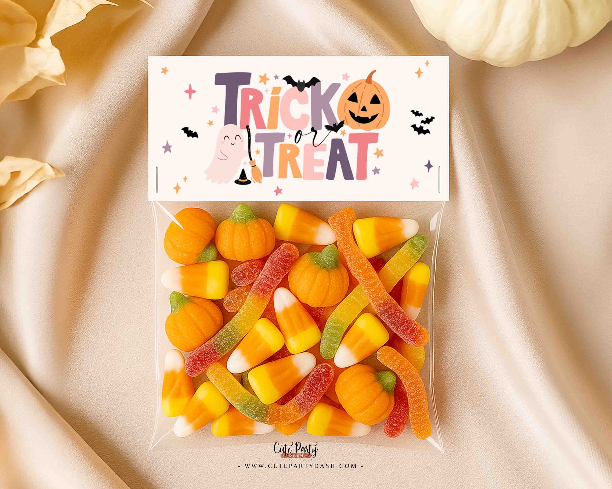 Printable Pink Ghost Halloween Treat Bag Topper (Instant Download)